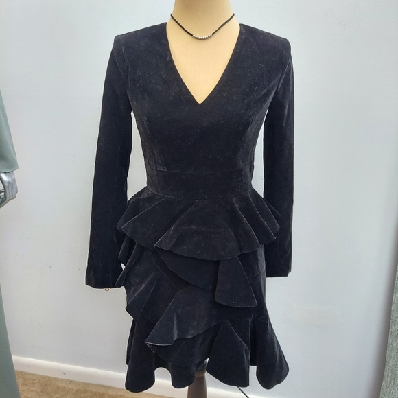 Sistaress Velvet Ruffle Cocktail Dress sz M - Picture 2 of 14